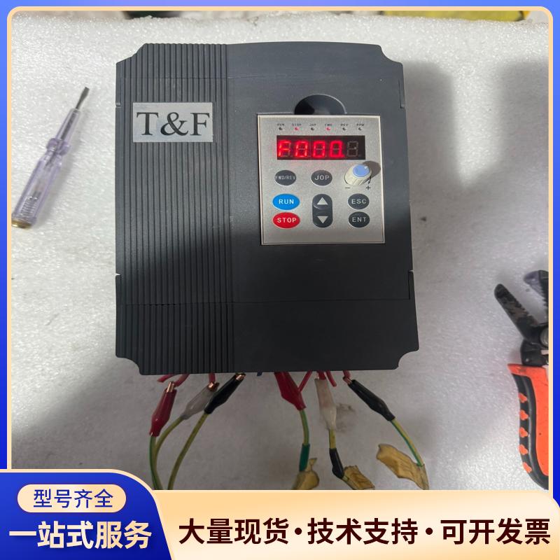 TAF-MT41R5G/2R2LB变频器380v   通电.