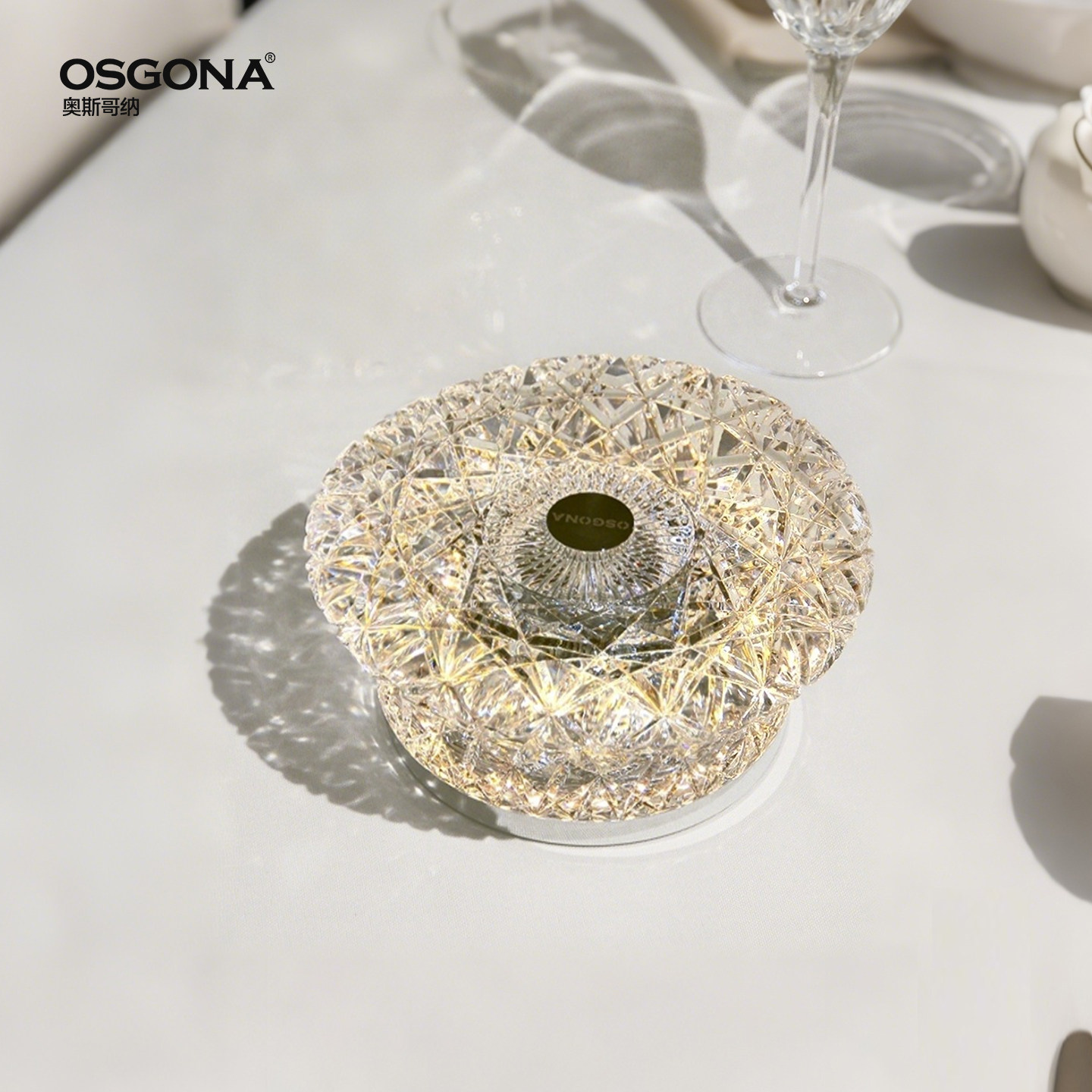 奥斯哥纳水晶钻感轻奢装饰台灯高级感氛围感床头桌面摆件鸟巢闪耀