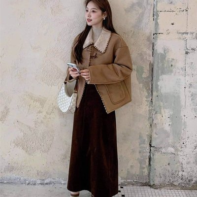 牛角扣麂皮绒羊羔毛外套女冬2025新款小个子皮毛一体短款加厚棉衣