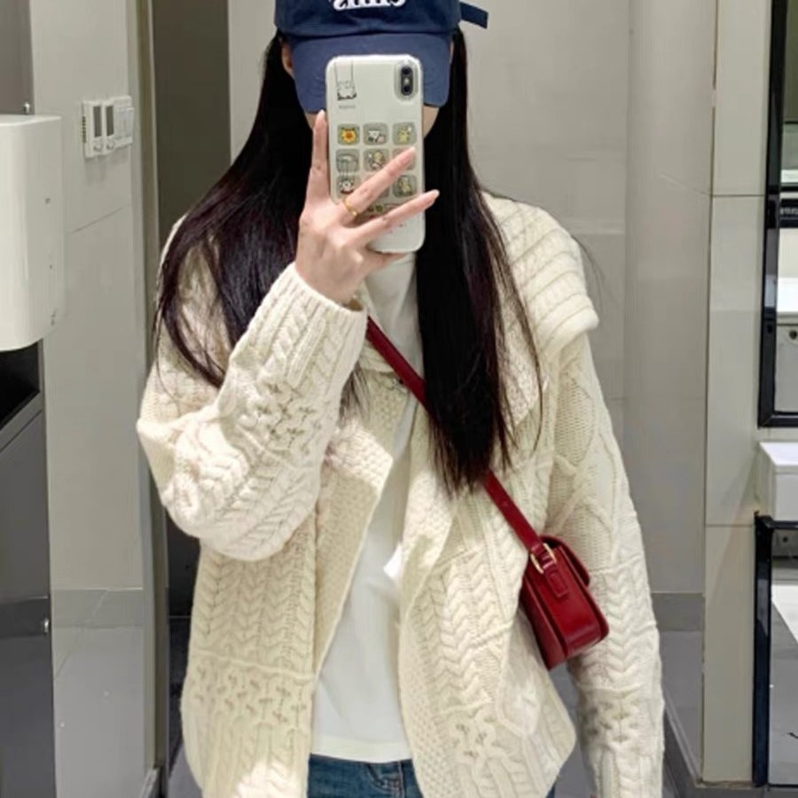 法式翻领麻花毛衣开衫女秋冬宽松慵懒风针织外套独特漂亮早秋上衣