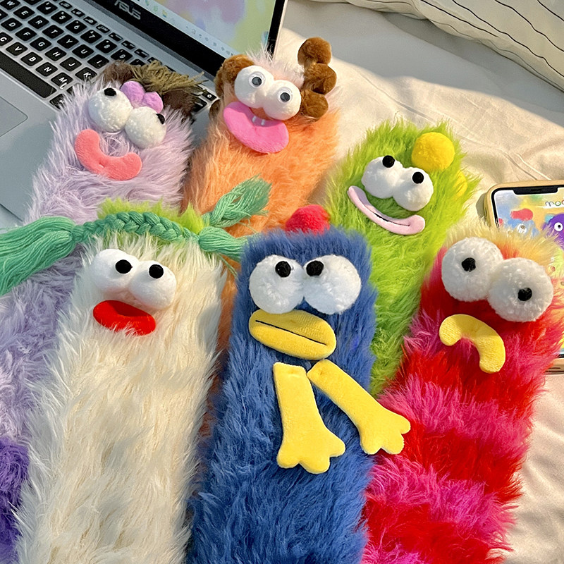 搞怪可爱丑萌大眼仔毛绒袜子女秋冬加厚保暖地板袜情侣中筒睡眠袜