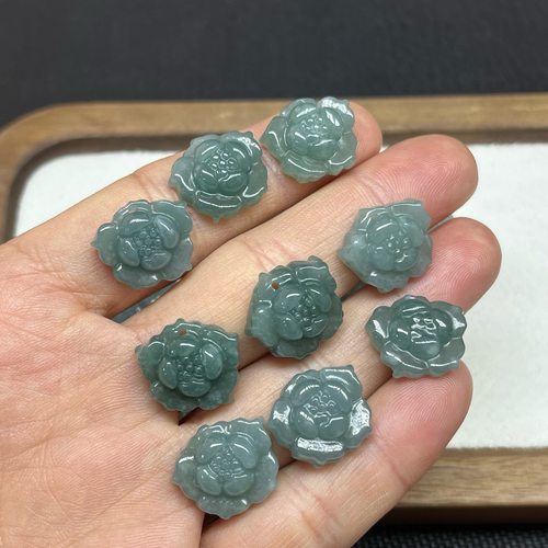天然翡翠A货蓝水莲花挂饰吊坠配件手链饰品玉石