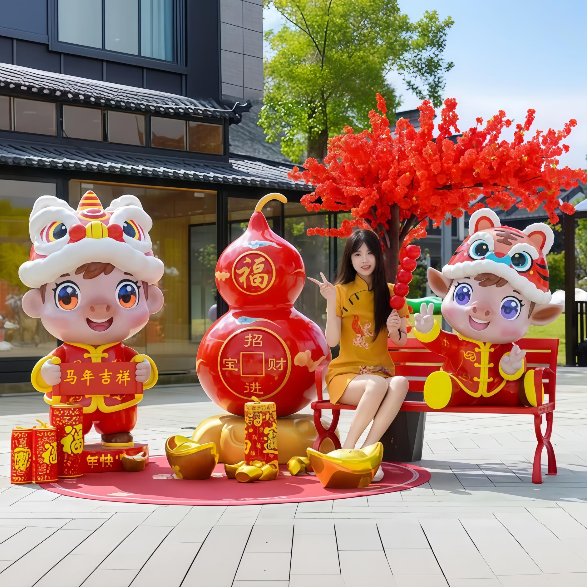 新年卡通马雕塑落地摆件