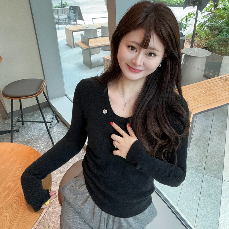 羊毛洋气法式修身打底针织衫u领