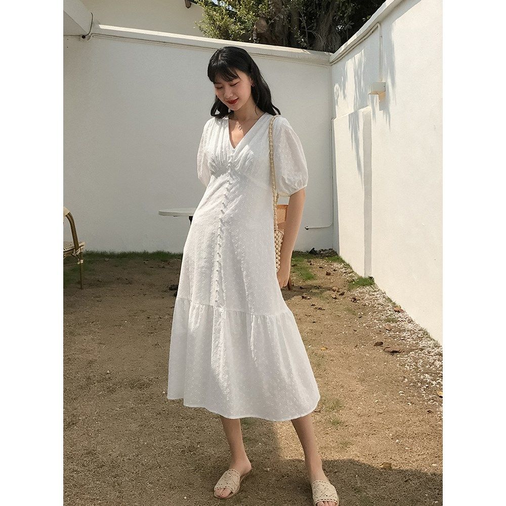 爱蔷薇智熏法式V领白色连衣裙子宽松女仙2020夏季大码显瘦中长款