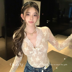 Okaaay【清迈达令】秋冬纯欲风修身打底衫女气质蕾丝V领内搭上衣