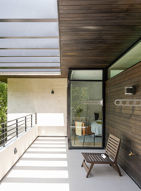 日本进口悬臂式隐形晾衣架壁挂式阳台户外庭院露台折叠可调节晒衣