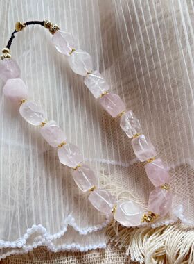 天然不规则水晶项链马达加斯加粉晶锁骨链女夏简单时尚颈链配饰