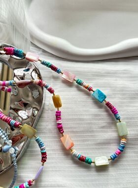 2024彩色女民族风锁骨链双层叠戴手工编织串珠夸张小众潮串珠项链