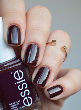 ESSIE249黑樱桃酒红免烤指甲油