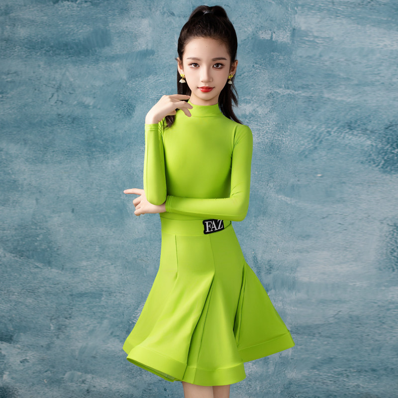 FAZ拉丁舞蹈规定比赛服
