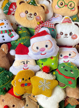 2024年新款圣诞节毛绒系列圣诞老人麋鹿雪人玩偶胸针毛衣别针配饰