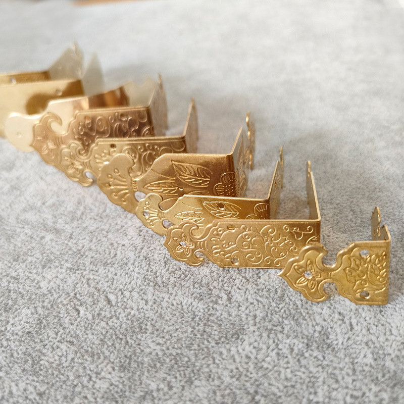 CYE047中式仿古铜包边 铜配件两面铜包角铜护角首饰盒铜角片5cm