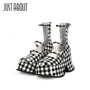 时尚 新品 厚底粗跟黑白格子条纹鬼马机灵罗马靴子女 about夏季 just