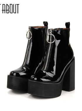 just about新款春季帅气黑色短靴女粗跟防水台短筒高跟厚底马丁靴