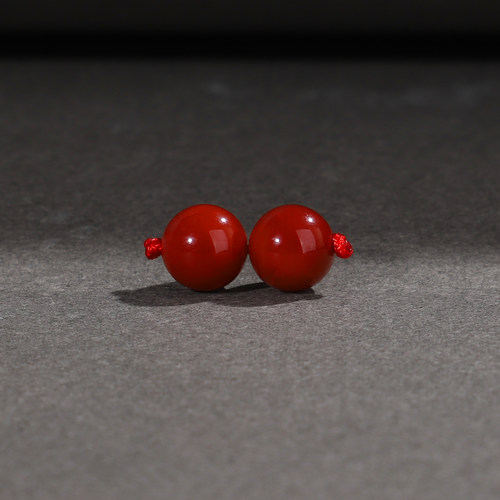 天花板级南红玛瑙单珠牛血红