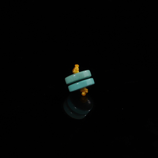 原矿绿松石隔片直径6.4mm 231号 厚度2.2mm一对隔珠一物一图