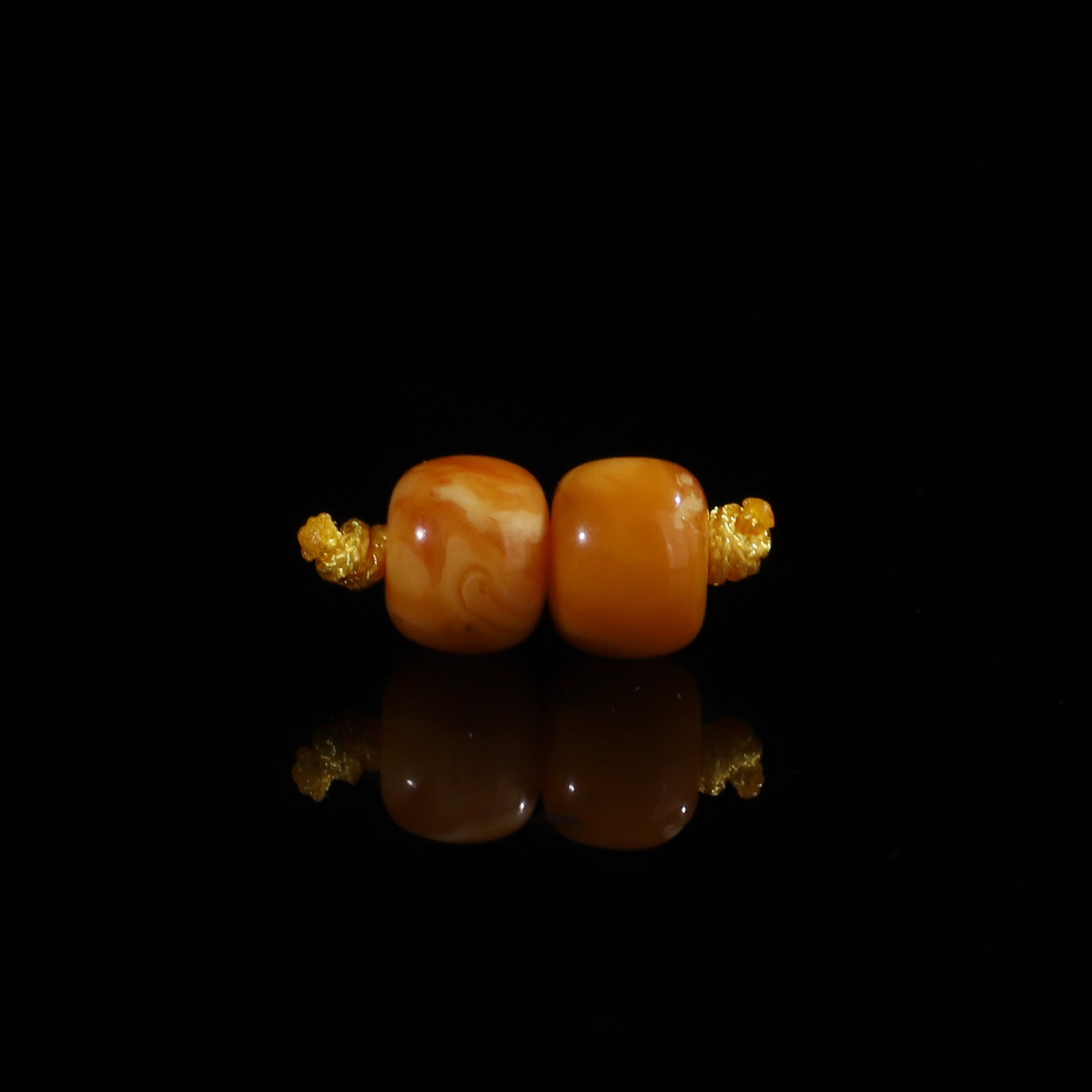 天然毕业级老蜜蜡老型珠直径6mm图片