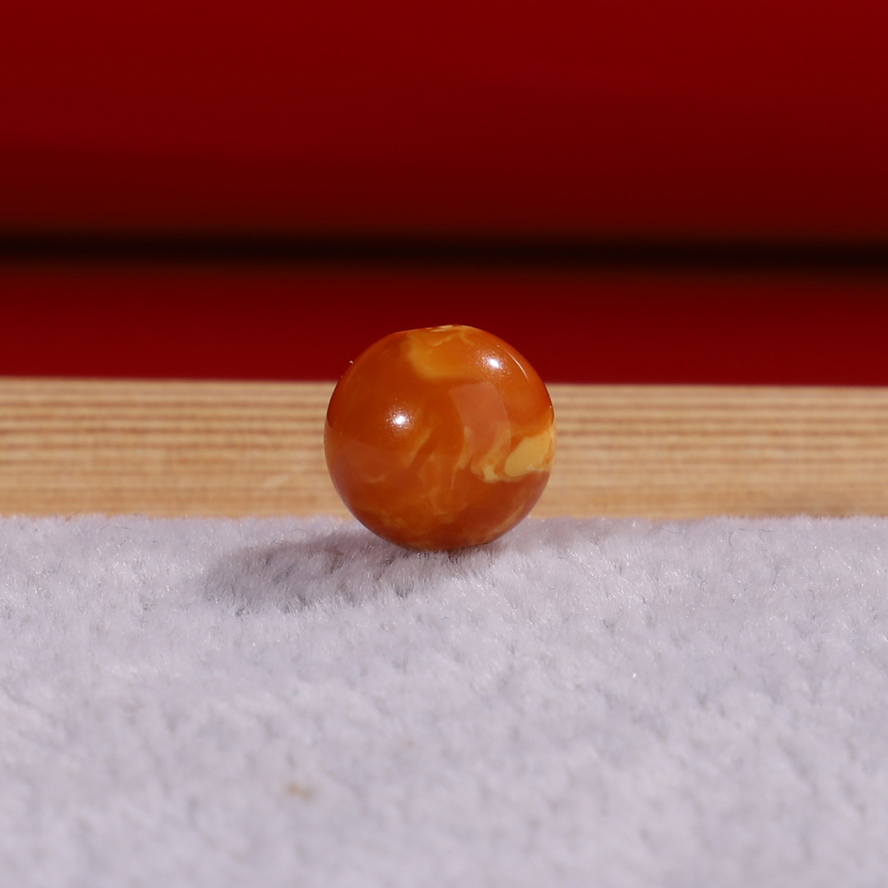 云端毕业级老蜜蜡圆珠9.5mm单珠溶洞纹 琥珀 LLY20 一物一图