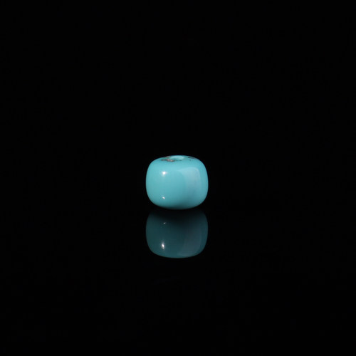 原矿绿松石老型珠高瓷有铁线