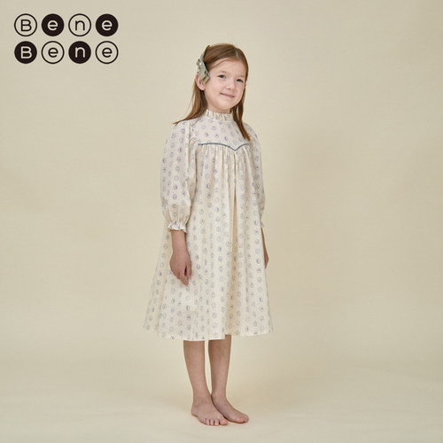 benebene公主风长袖连衣裙