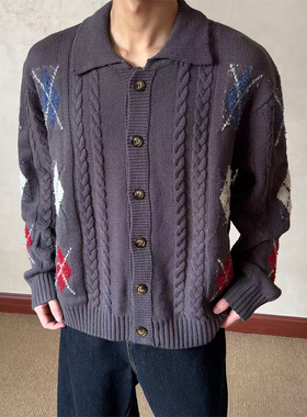 布老哥Blog秋冬保暖双麻花菱形格毛衣短宽显高慵懒风针织衫W598