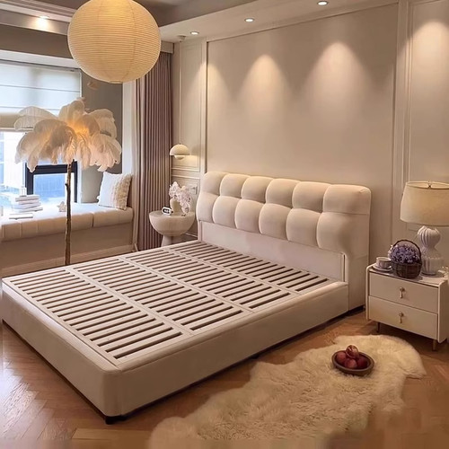 奶油风泡芙床主卧1米8双人大床