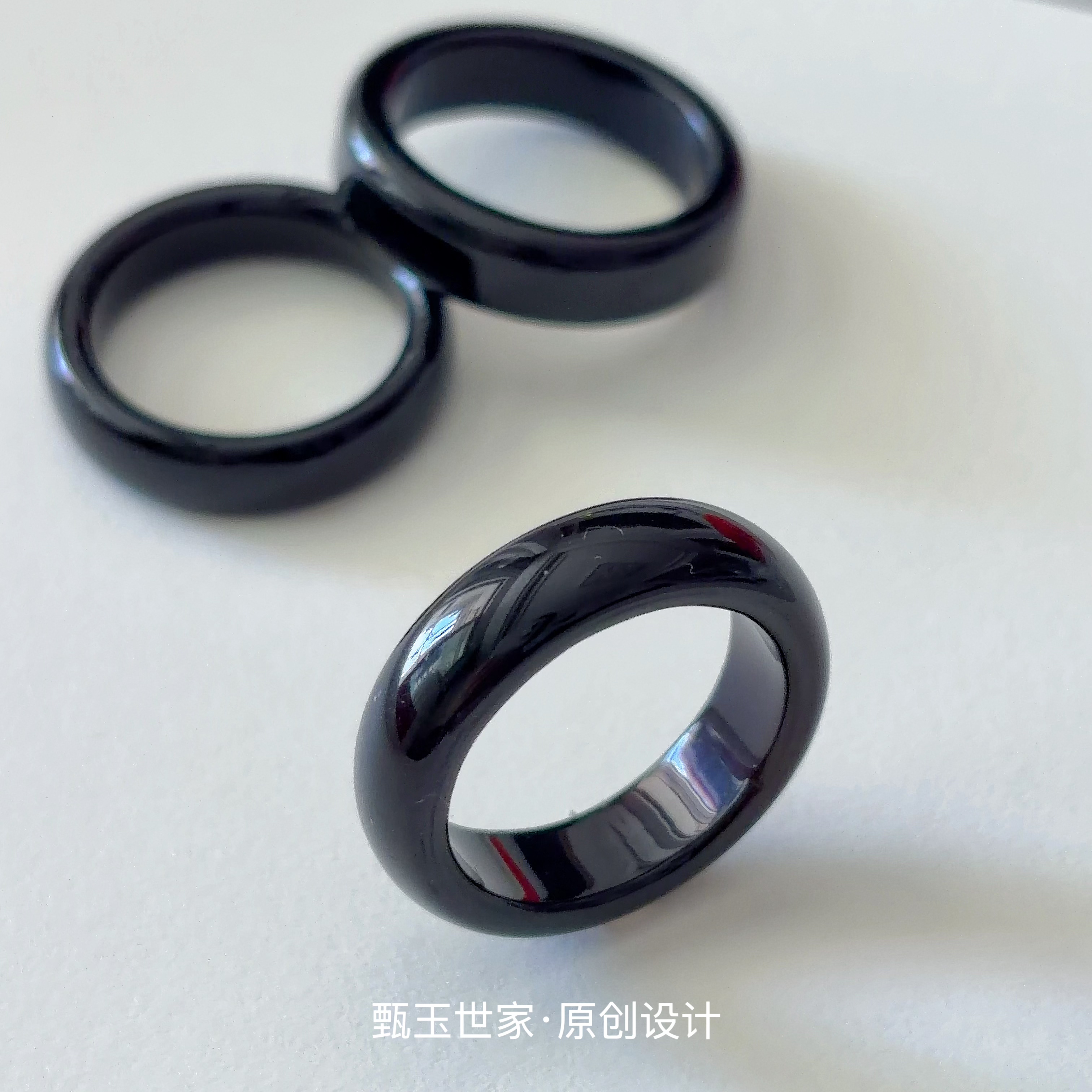 纯天然黑曜石戒指玉石戒圈ins玉戒指素圈文玩手持配饰黑色尾戒