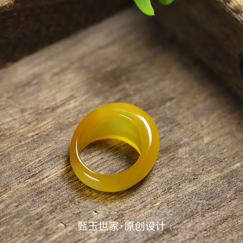 黄玛瑙戒指男女款爆款鸡油黄黄玉水滴扳指玉指环保真