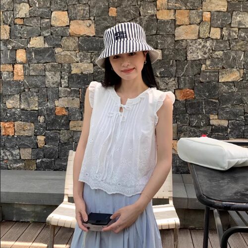 韩里韩气白色短袖衬衫女刺绣小衫