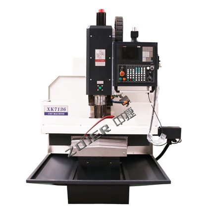 数控铣床XK7136  小型半防护数控钻铣床  XK7136立式自动数控铣床