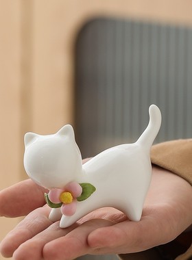 小猫陶瓷小摆件手捏奢可养宠小桌面家居创意迷你配件茶茶道花轻