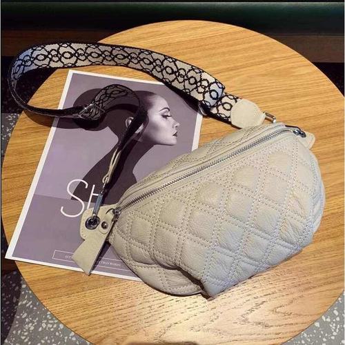 新品 欧洲站包包女2025新款牛皮真皮宽带斜挎包胸包小众腰包包袋