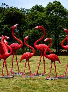 户外仿真火烈鸟雕塑橱窗美陈婚庆动物摆件玻璃钢园林景观水池直销