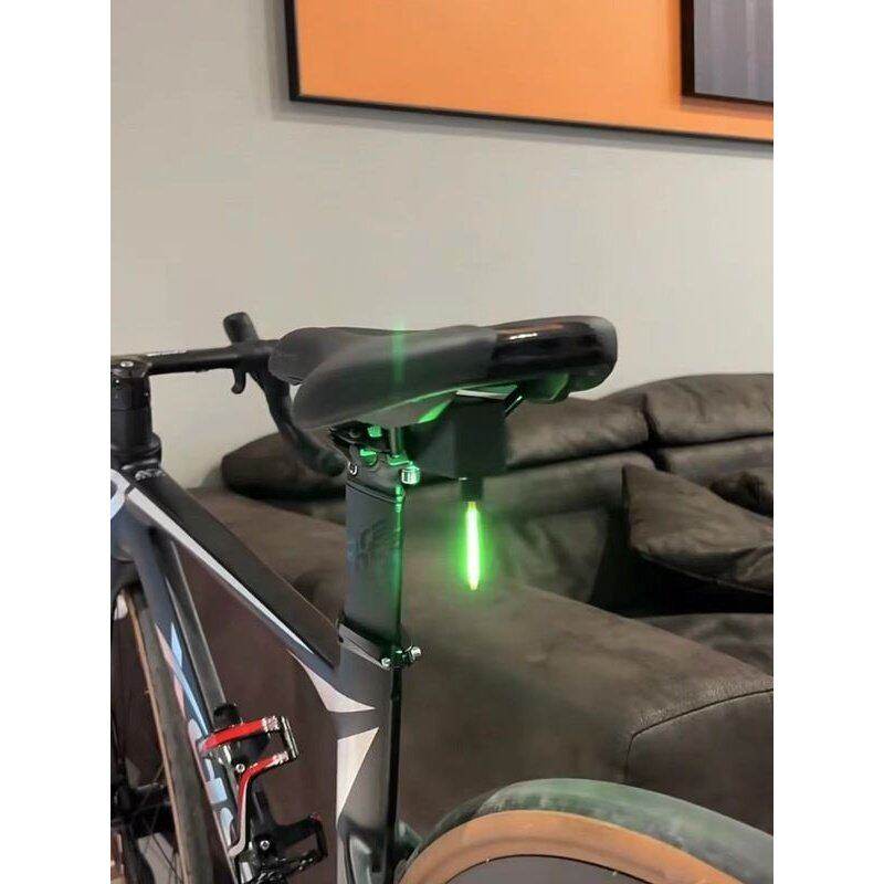 自行车水滴尾灯流水灯公路车山地车充电警示骑行装备单车夜骑灯