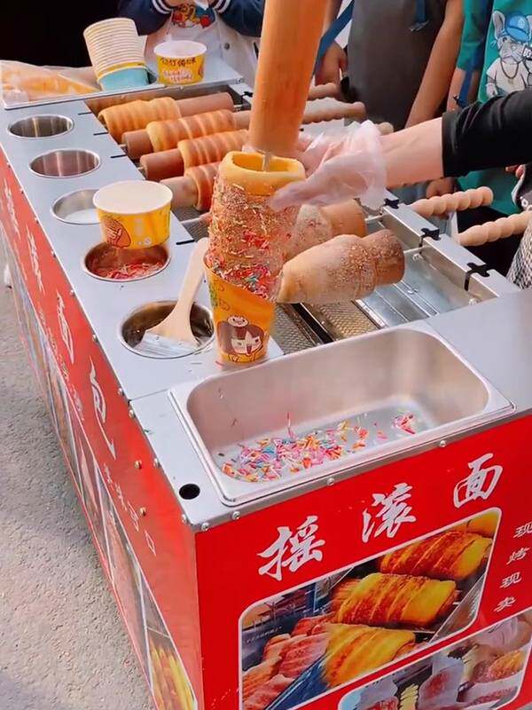 网红烟囱面包机器商用燃气全自动烧饼机