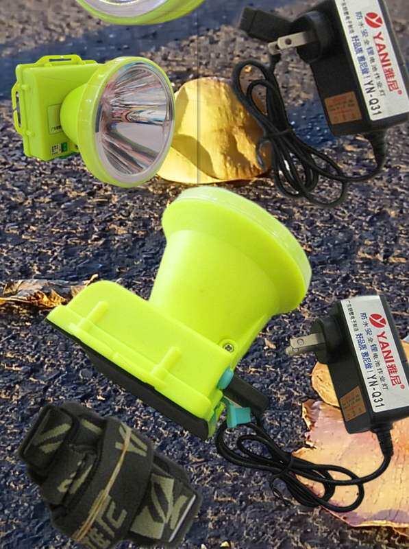 雅尼头灯Q31潜水强光充电超亮头戴式手电筒水下LED全防水户外矿灯