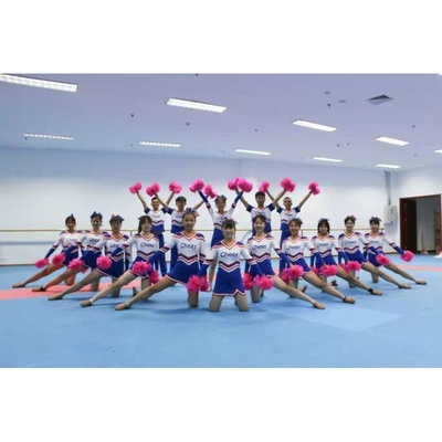 新款校园啦啦操演出服健美操表演服比赛服女中小学生运动会啦啦队