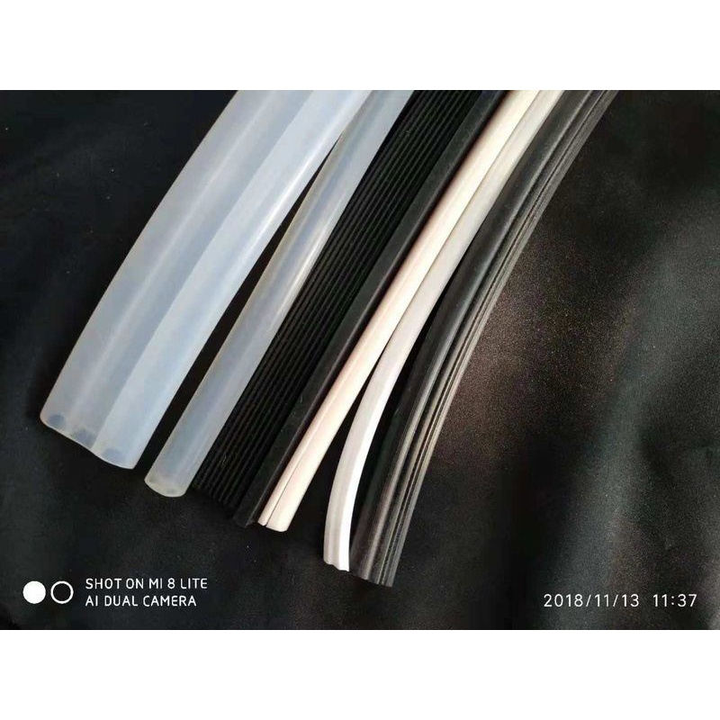 批发耐高温高透明磨砂手感油异形硅胶管满200包邮