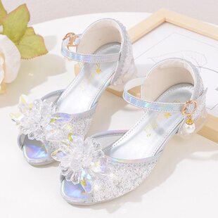 亮闪闪儿童水晶鞋发光2024新款女童凉鞋夏季儿童公主鞋时尚高跟鞋