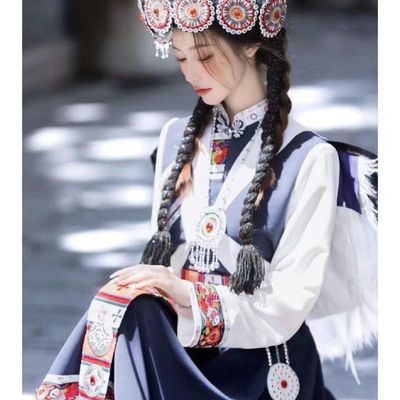 新款纳西族服装女云南丽江少数民族传统服饰摩梭成人旅拍帽子