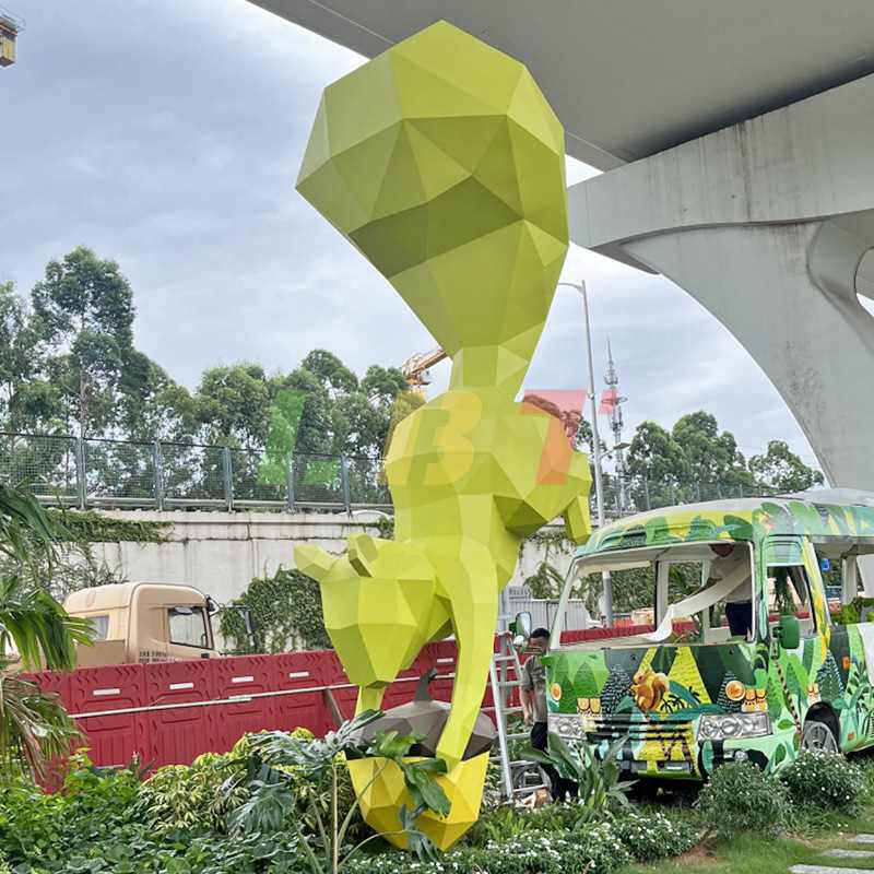 户外景观大型不锈钢切片几何艺术动物松鼠雕塑园林景区装饰雕塑厂