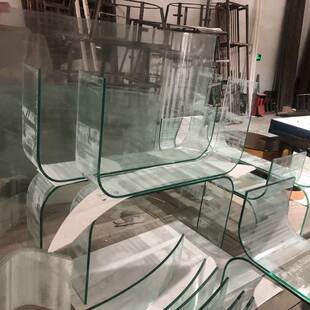 弧形钢化玻璃定制热弯玻璃钢化玻璃深加工曲面建筑用异形展柜创意