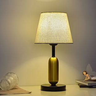 欧式复古台灯高级感卧室宿舍床头灯轻台灯奢美式书房创意北欧书桌