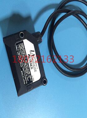 **日本KEYENCEIL-030激光位移传感器现货IL-100*