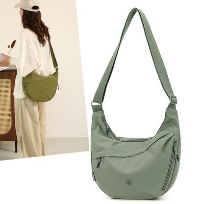 2025新款可颂牛角包包女休闲单肩包牛津布防水百搭旅游斜挎帆布包