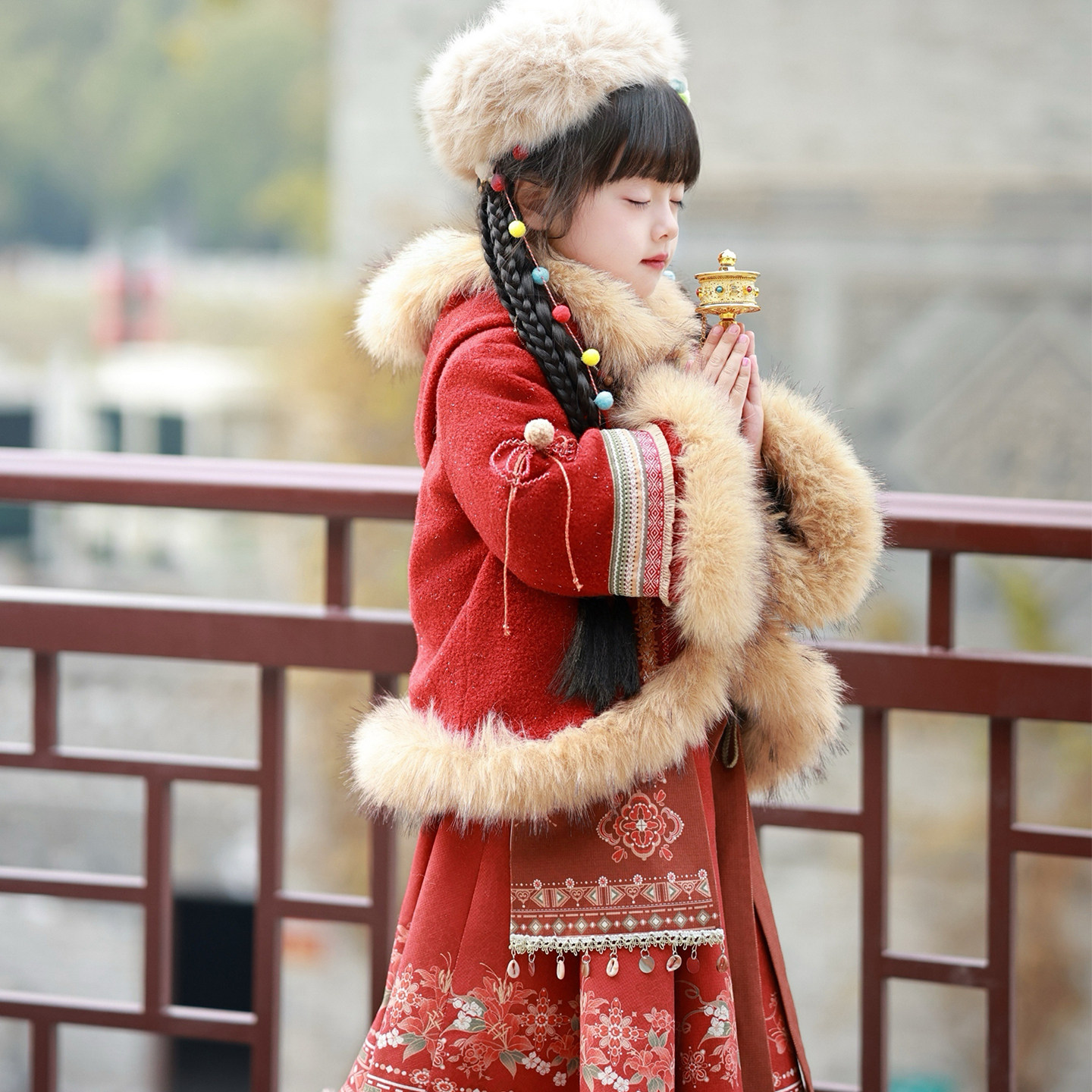 2026新款女童加厚保暖汉服套装
