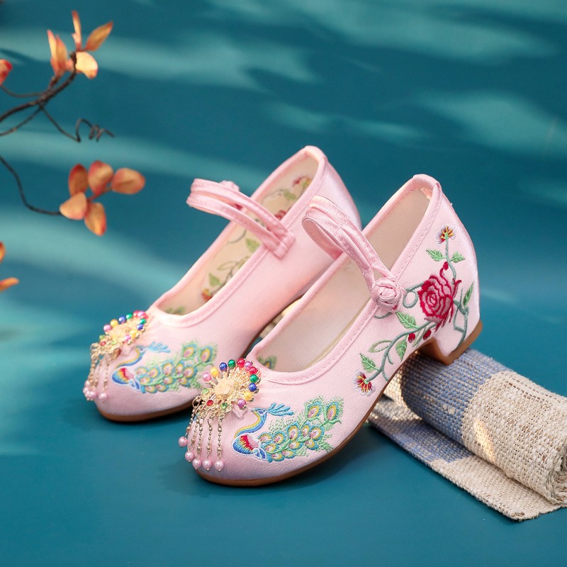 儿童汉服鞋女童绣花鞋新款升级版
