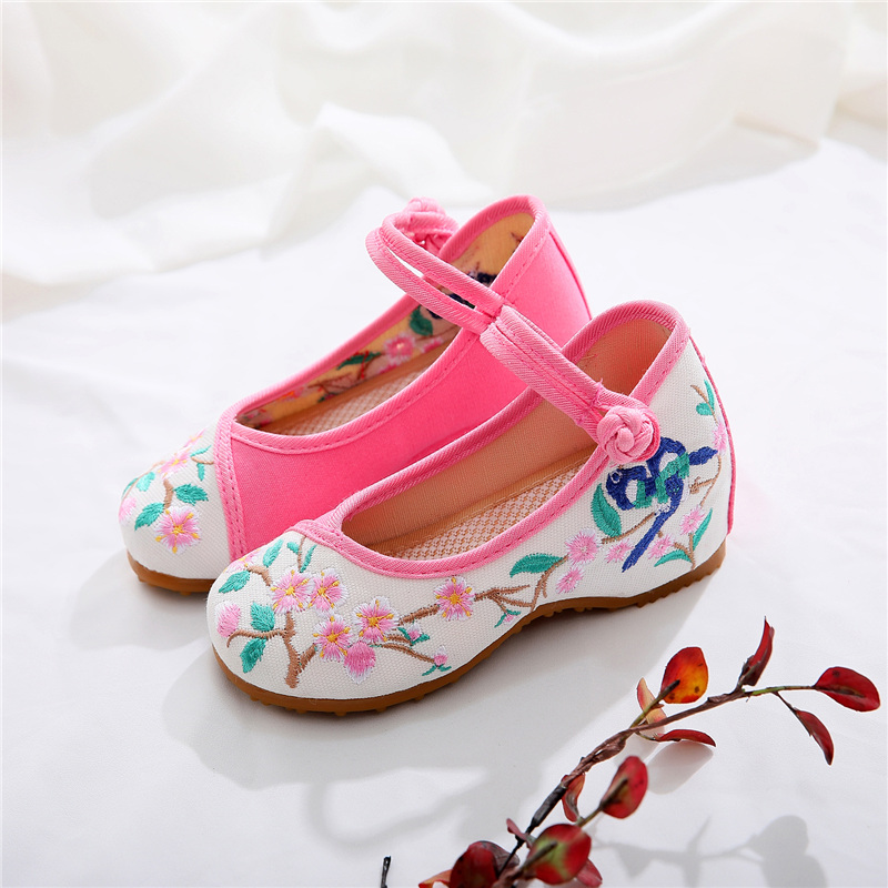 儿童老北京布鞋老北京儿童绣花鞋
