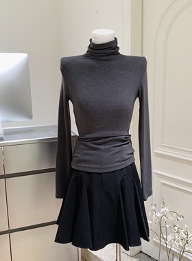 黑色花瓣半身裙女秋超好看冬装显高瘦气质梨形俏皮甜美a字短裙子